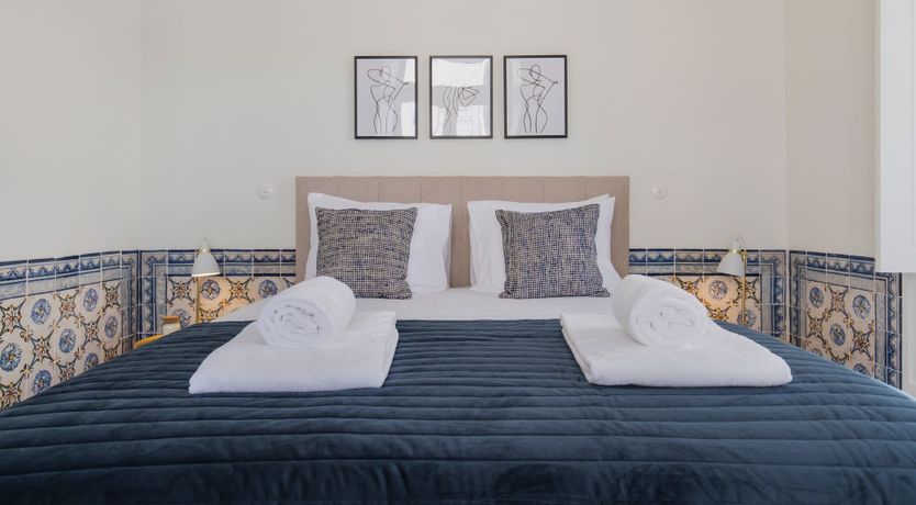 Photo of Rhyming Couplet