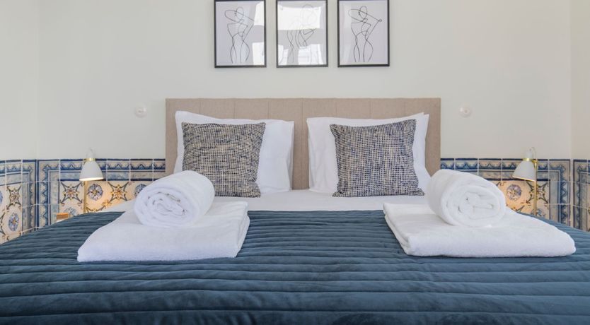 Photo of Rhyming Couplet