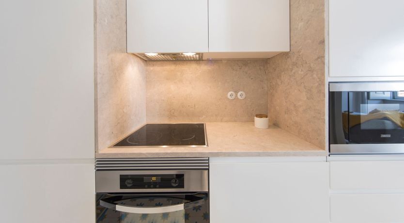 Photo of Yellow Like The Rising Sun