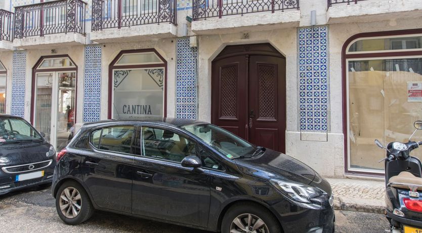 Photo of Yellow Like The Rising Sun