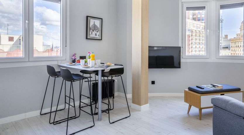 Photo of Grey Magnolia