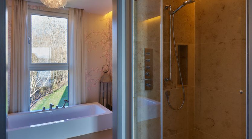 Photo of The Glass Lakehouse