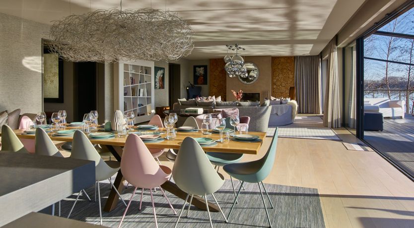 Photo of The Glass Lakehouse