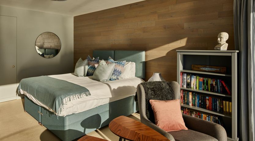 Photo of The Glass Lakehouse