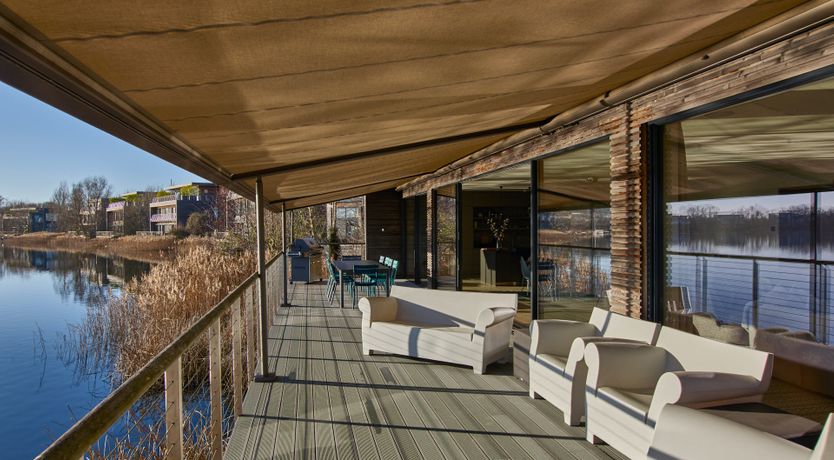 Photo of The Glass Lakehouse