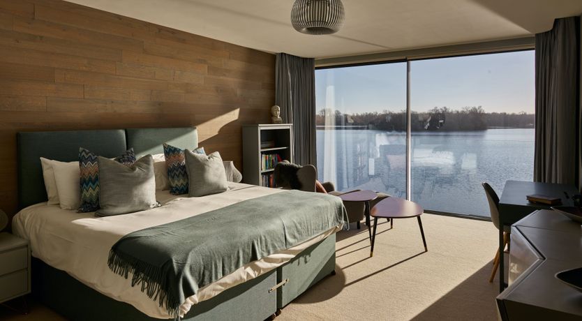 Photo of The Glass Lakehouse