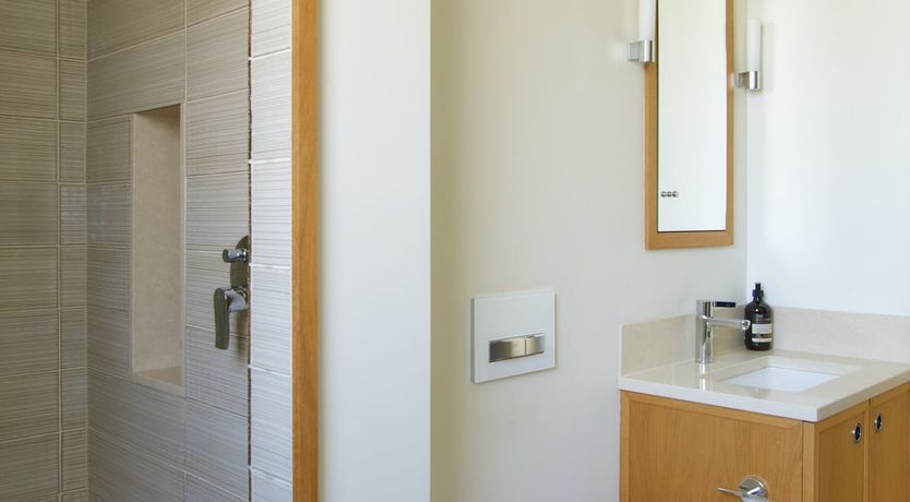 Photo of The Glass Lakehouse