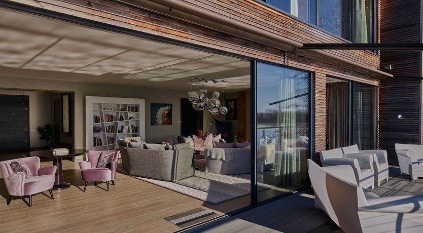 Photo of The Glass Lakehouse