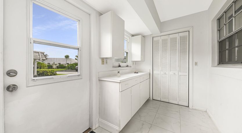 Photo of Nineteenth Hole