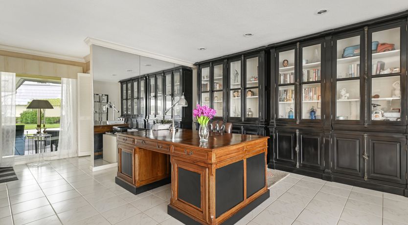 Photo of Nineteenth Hole