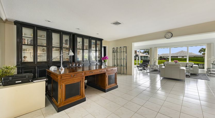 Photo of Nineteenth Hole