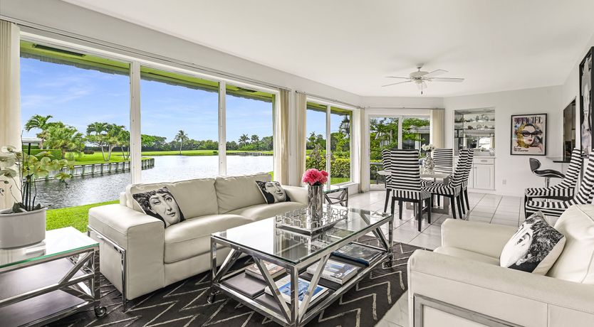 Photo of Nineteenth Hole