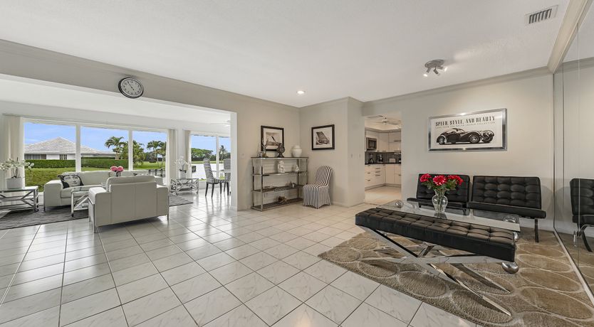 Photo of Nineteenth Hole