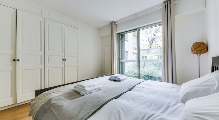 Photo of Simply & Sweetly