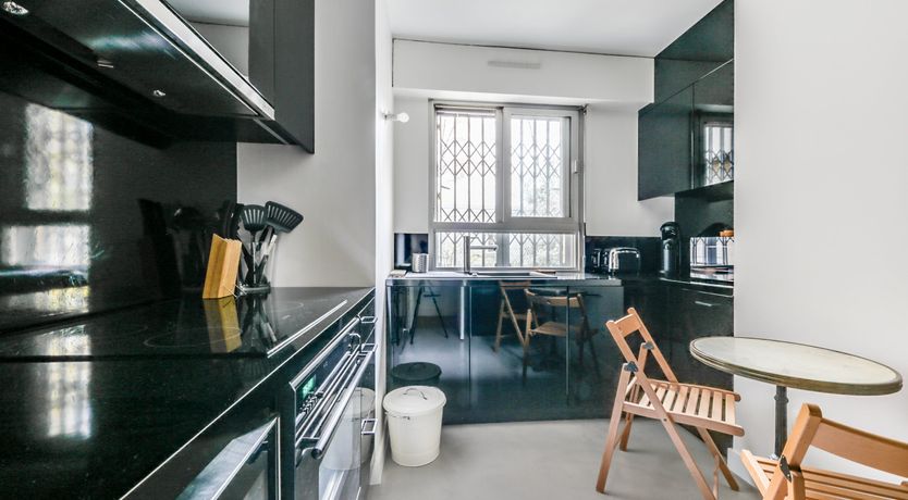 Photo of Simply & Sweetly