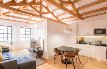 Cerise Rose Apartment