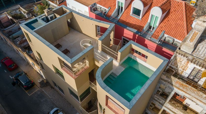 Photo of Pombaline Red