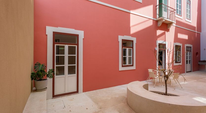 Photo of Pombaline Red