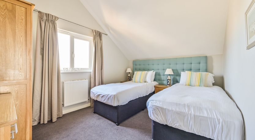 Photo of The Sandpiper