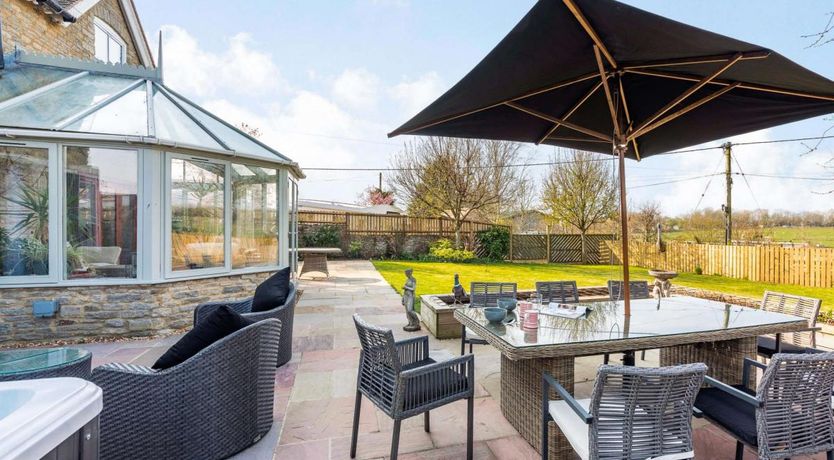 Photo of 5 Bed in Little Chesterton