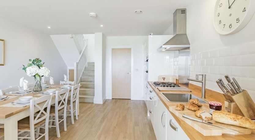 Photo of 4 Bed in Westward Ho