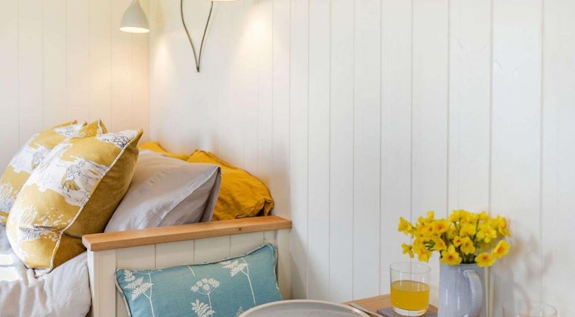 Photo of 1 Bed in Mellor