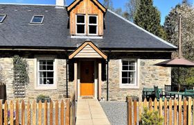 Photo of cottage-in-perth-and-kinross-7