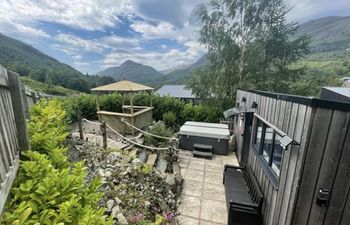 1 Bed in Kinlochleven Holiday Cottage