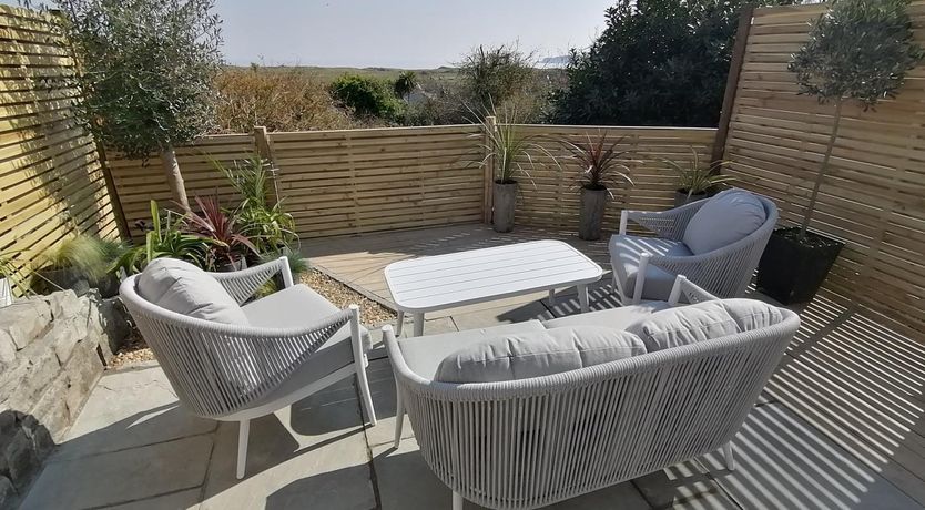 Photo of 2 Bed in Tenby