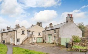 Photo of Cottage in Derbyshire