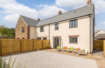 in Withycombe (87069) Holiday Cottage