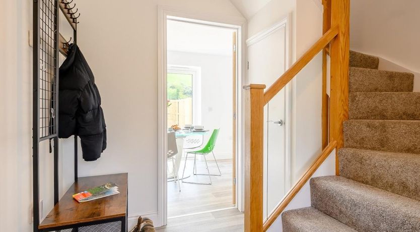 Photo of 3 Bed in Withycombe