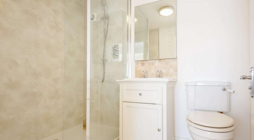 Photo of 4 Bed in Aberdovey