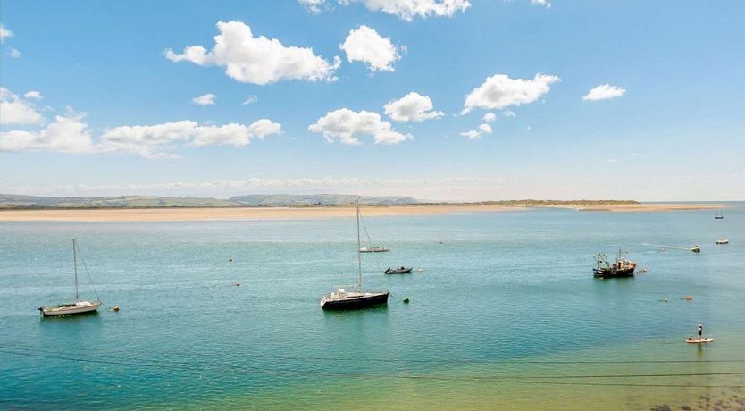 Photo of 4 Bed in Aberdovey