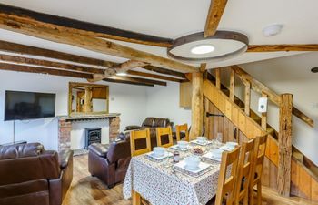 3 Bed in Bridgnorth Holiday Cottage