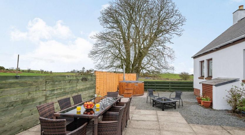 Photo of 3 Bed in Mochrum