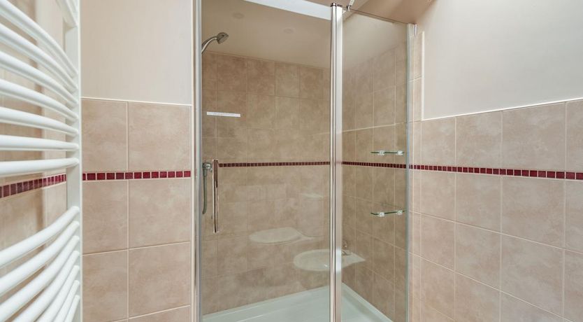 Photo of 3 Bed in Yarnscombe