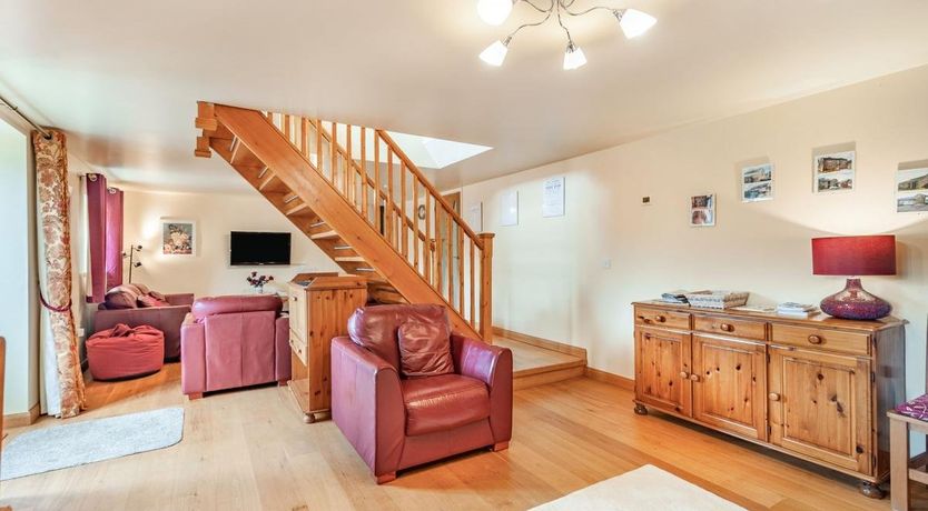 Photo of 3 Bed in Yarnscombe