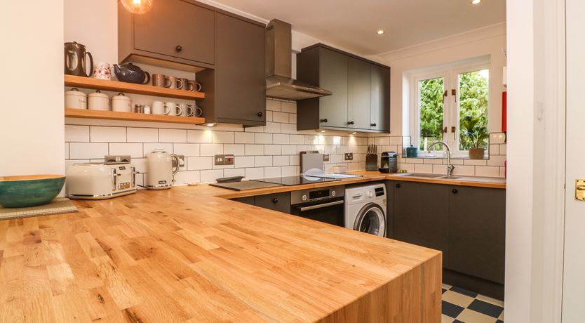 Photo of 'Riverside' Summercourt