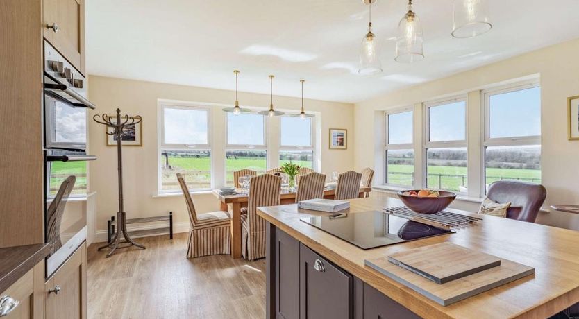 Photo of 2 Bed in Bilton