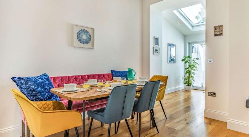 Photo of 4 Bed in Combe Martin