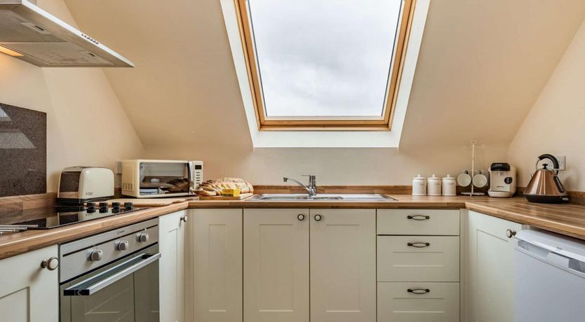 Photo of 1 Bed in Deeside