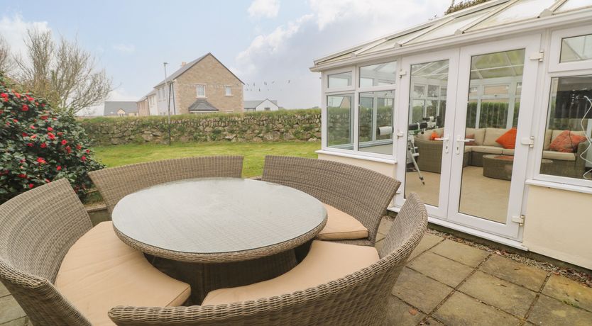 Photo of 15 Tower Meadows