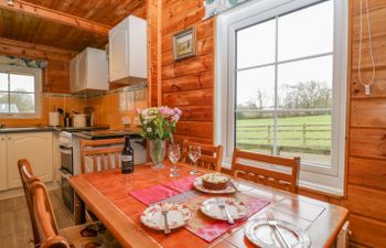 Orchard Lodge Holiday Cottage