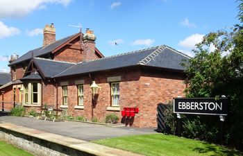 The Ticket Office Allerston Holiday Home