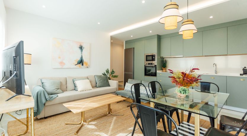 Photo of Gilded Jade