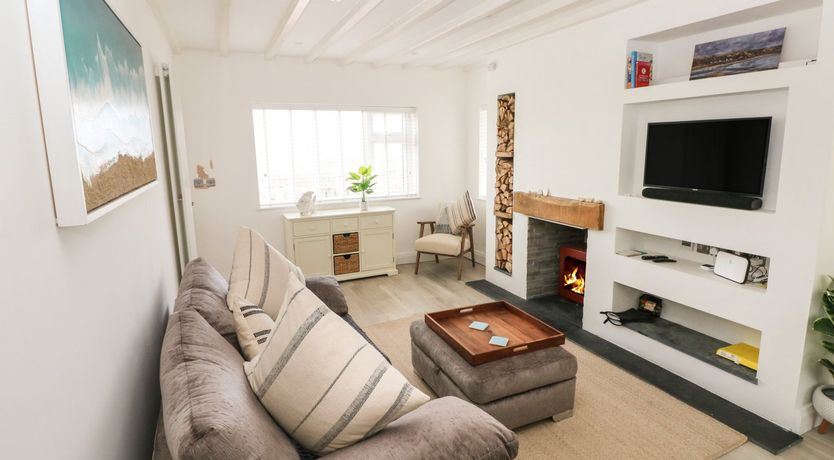 Photo of 2 Salt Cottage