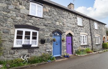 Coed Y Glyn Holiday Cottage