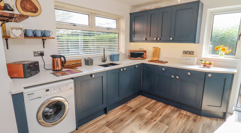 Photo of Robellen Corner