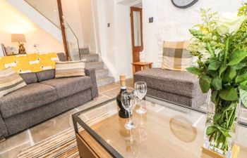 A D Coach House Holiday Cottage